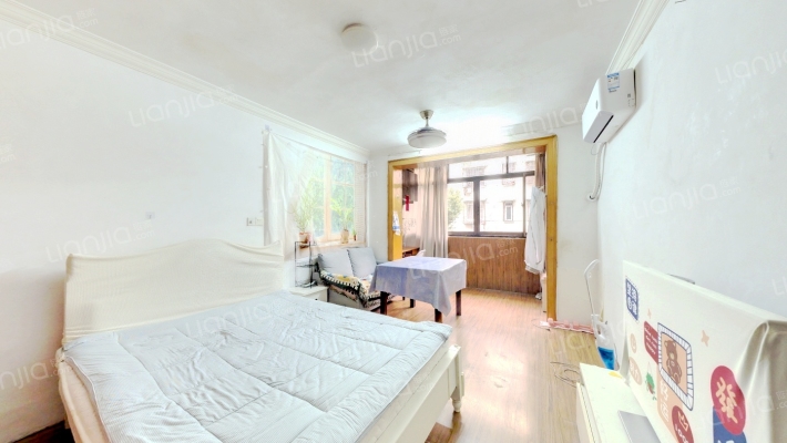 江苏北路105弄二手房实景图