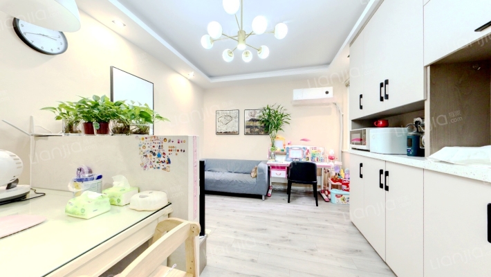 武夷绿洲品兰苑二手房实景图