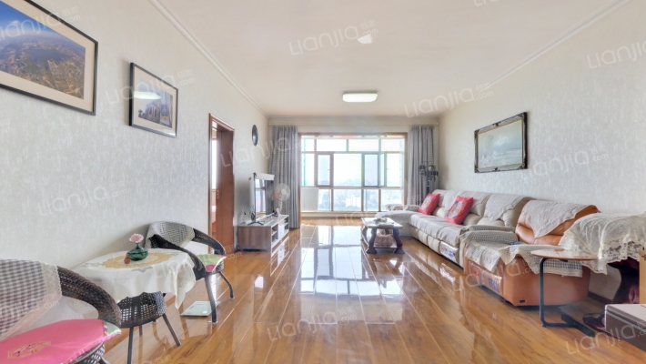 风车小镇二手房实景图