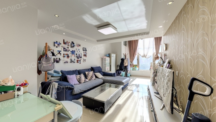 华贸城二手房实景图