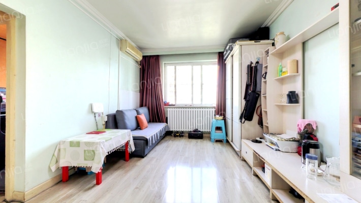 定安东里二手房实景图