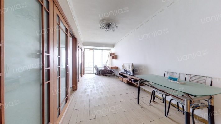 海世界公寓二手房实景图