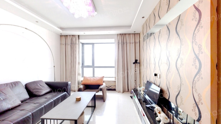 绿洲云顶二手房实景图