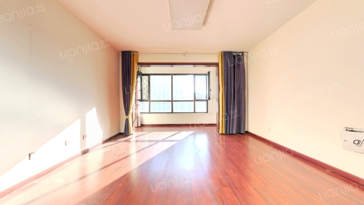 财富花园二手房实景图