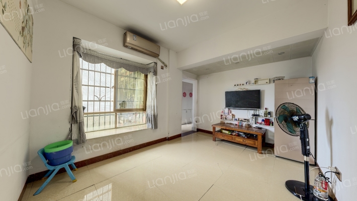 花城悦翠园二手房实景图