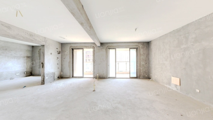 贵安新天地贵荣苑二手房实景图