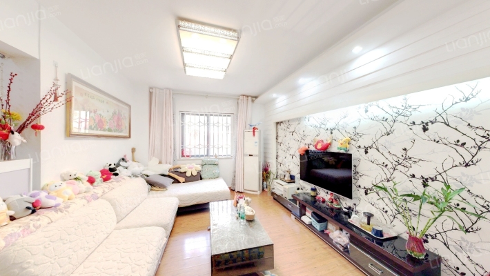 迎宾家园二手房实景图