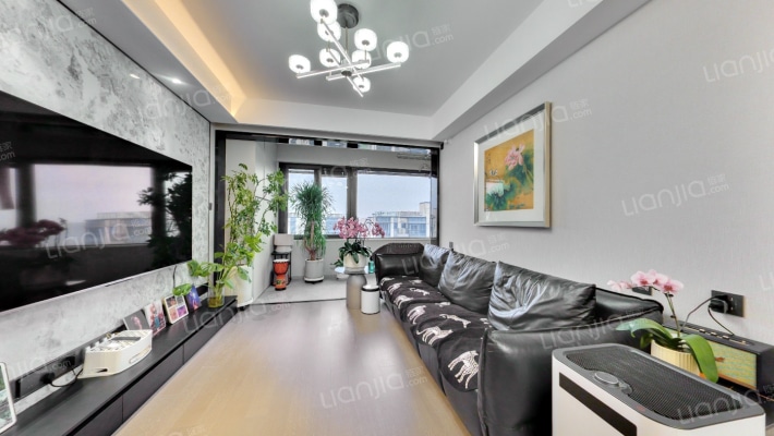 万科都荟启境二手房实景图