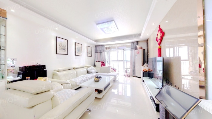 保利香槟国际二手房实景图