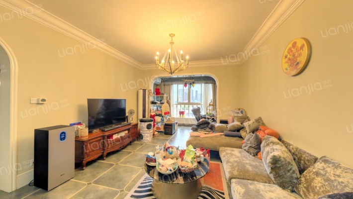 南钻威尼斯二手房实景图