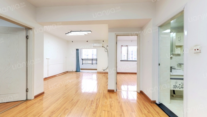 八大家花园42街坊二手房实景图