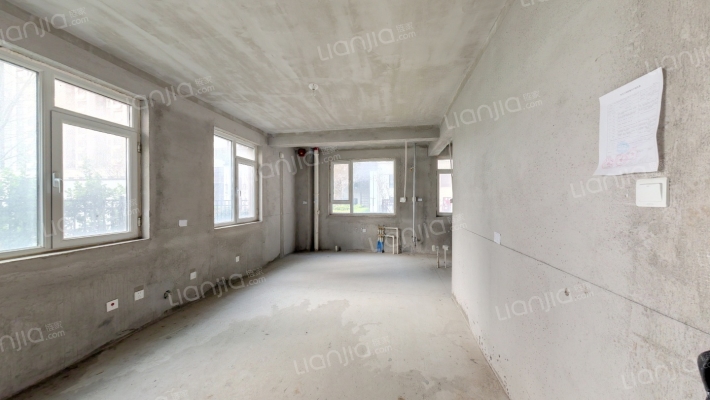 东泰泰和府二手房实景图