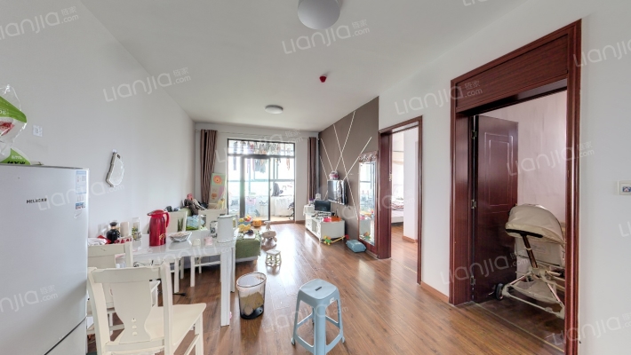 宝能城二期二手房实景图