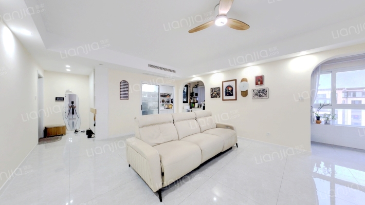 合能枫丹西悦一二期二手房实景图