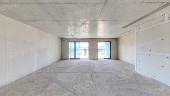 保利金香槟二手房实景图