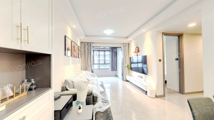 国贸凤凰原2期二手房实景图