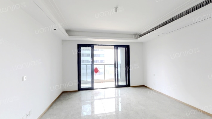 世茂中南璀璨云堤二手房实景图