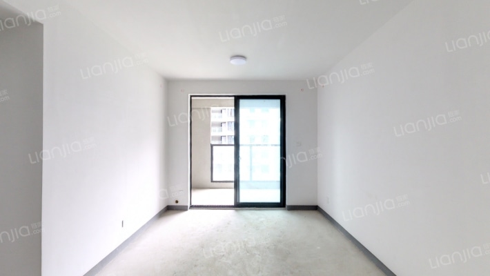 沙利港府二手房实景图