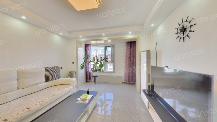 隆都世界湾二手房实景图