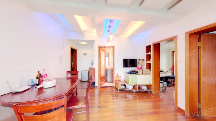 荣安世家二手房实景图