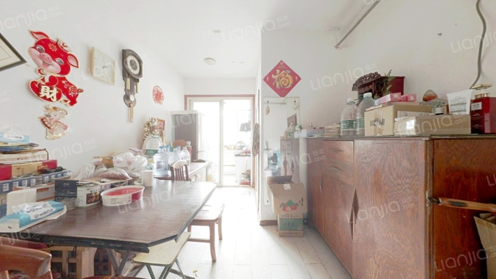 德新街二手房实景图