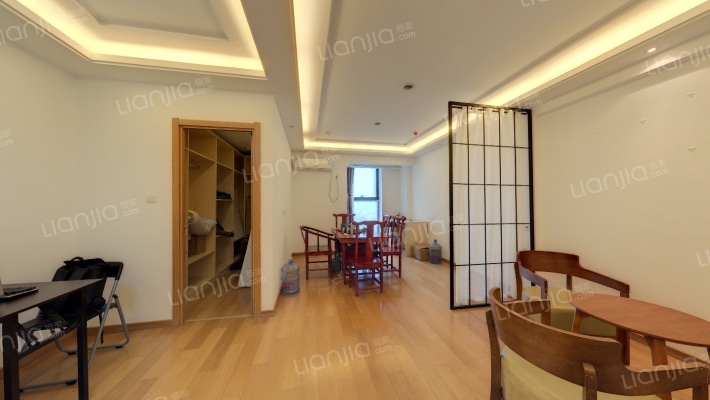 财富广场二手房实景图