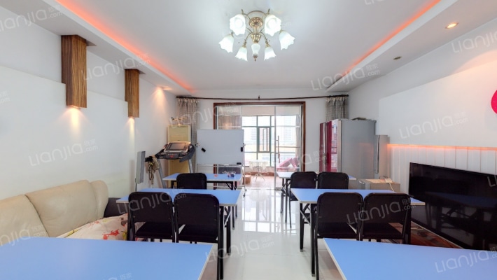 美林景园二手房实景图