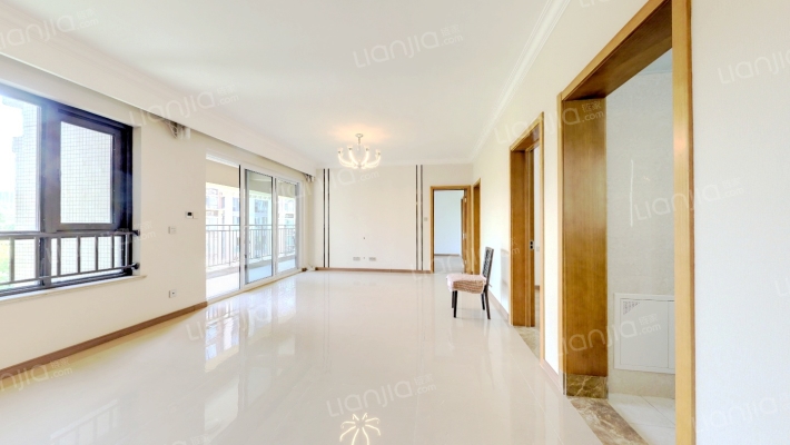 鹭湖宫10区二手房实景图