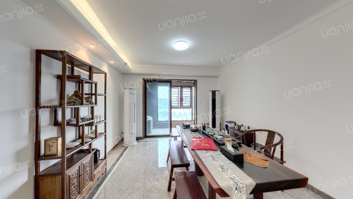 越秀悦湖台二手房实景图