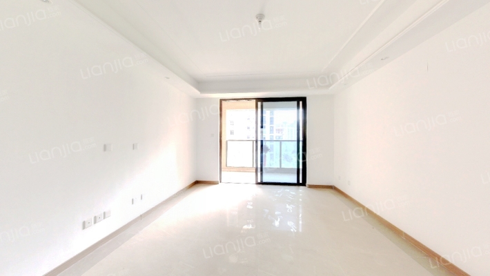 亚新美好香颂二手房实景图