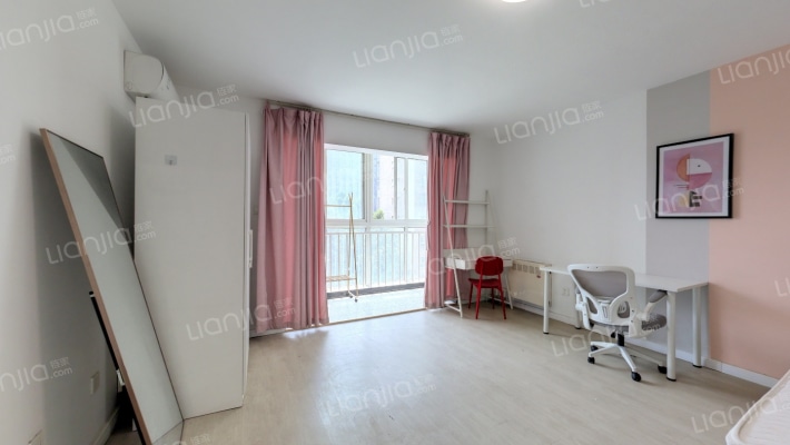 郁花园三里二手房实景图