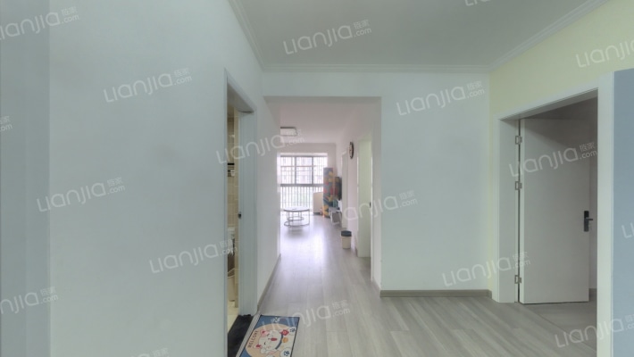 瑞士花园二手房实景图