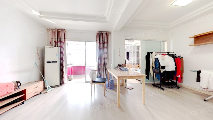 亲海翠苑二手房实景图