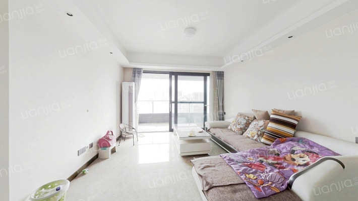 美泰名铸三期二手房实景图