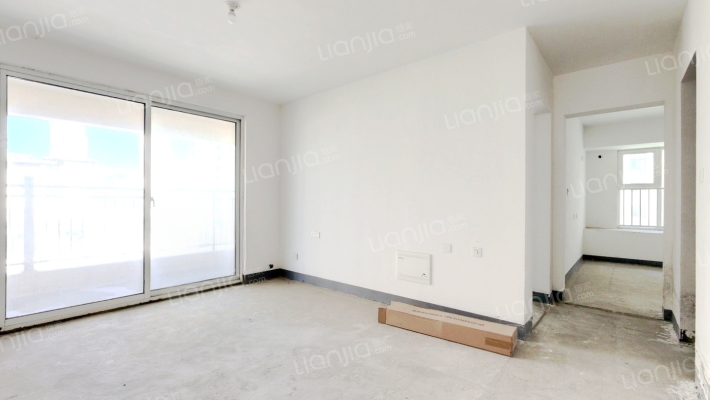 荣盛锦绣外滩二期二手房实景图