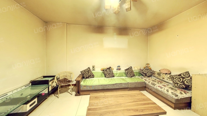 宏业湘雅园二手房实景图