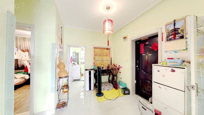 天成路二手房实景图