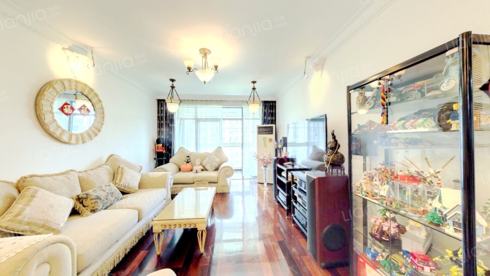 和泰玫瑰园二手房实景图