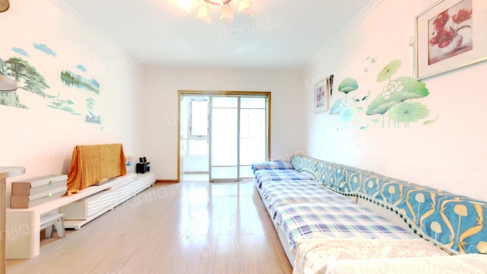 恒辉翡翠花园二手房实景图