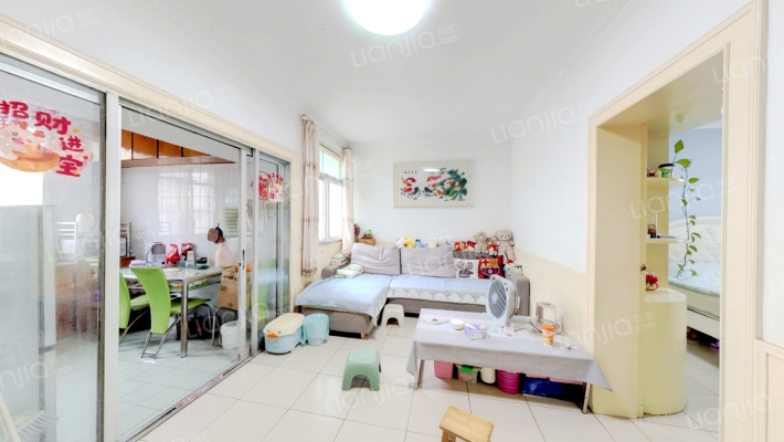 东方城启明园二手房实景图