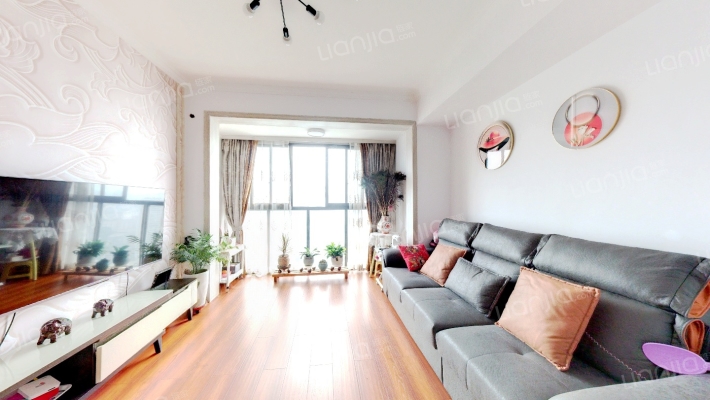 三特凤鸣朝阳二手房实景图