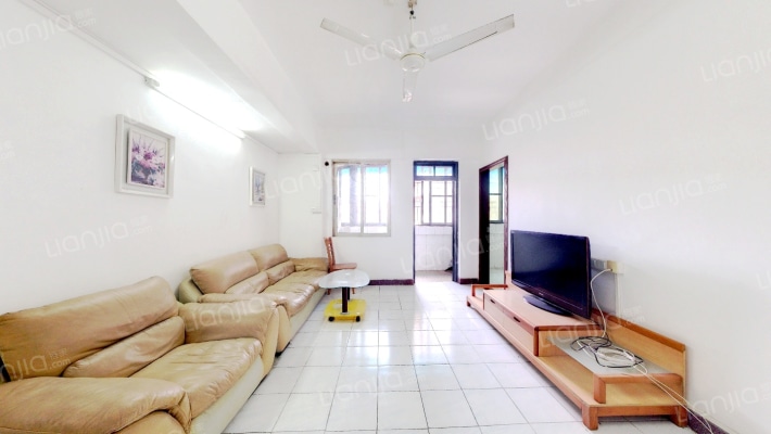 西湾苑二手房实景图