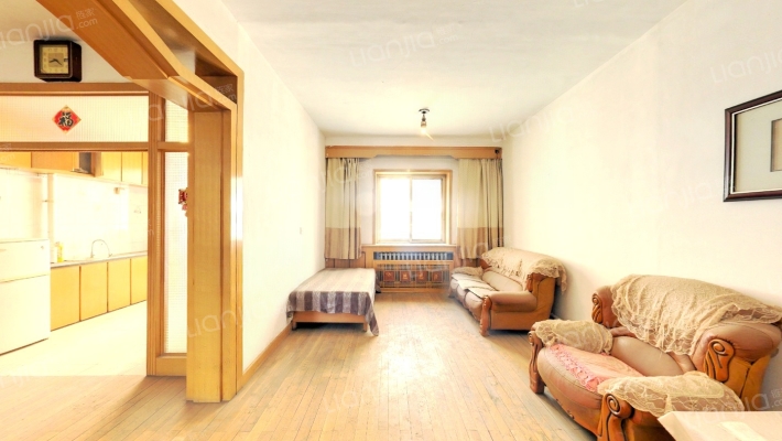 金碧花园二手房实景图