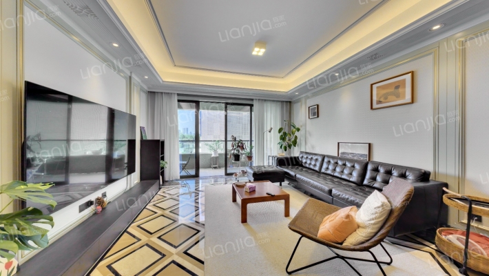 滨江领樾二手房实景图