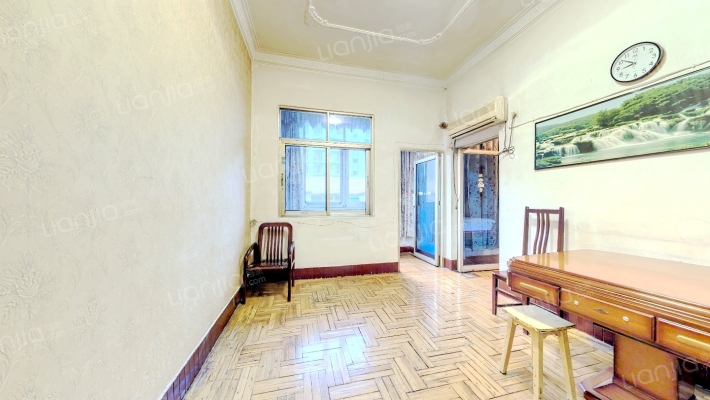 宝丰街公路社区二手房实景图