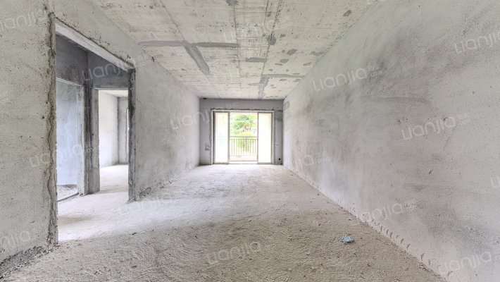 景观花园二手房实景图