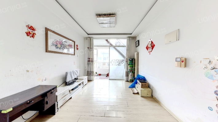 重汽翡翠东郡二手房实景图