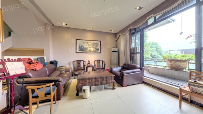 学府大道69号伴山雅筑二手房实景图