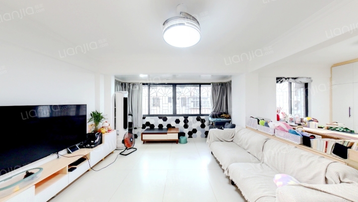 富丽家园爱华路二手房实景图