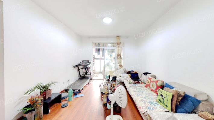 名仕豪庭二手房实景图